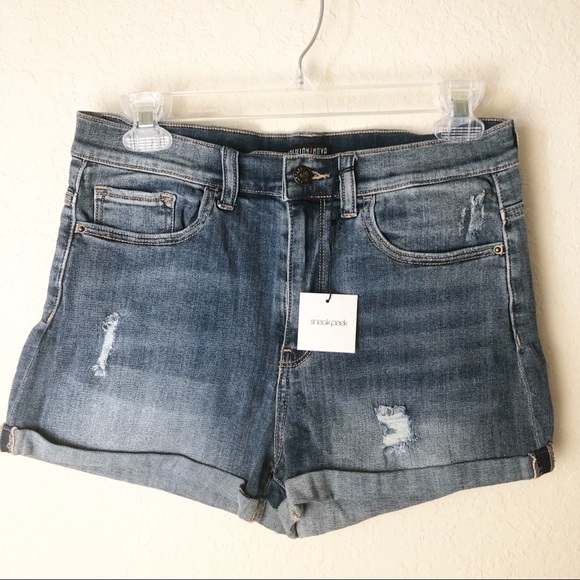 Sneak Peek Pants - Sneak Peek High rise stretch cuffed jean short